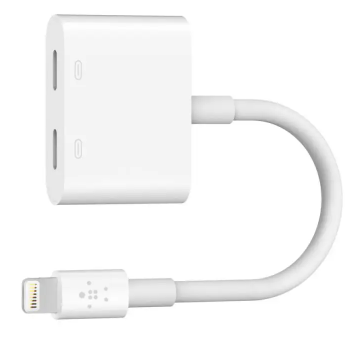 מתאם Belkin Lightning כפול – טעינה והאזנה בו-זמנית לאייפון תואם MFi